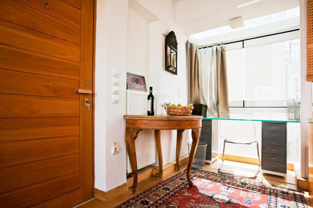 Stunning Studio With Acropolis And Parthenon View Apartment Athens Ngoại thất bức ảnh