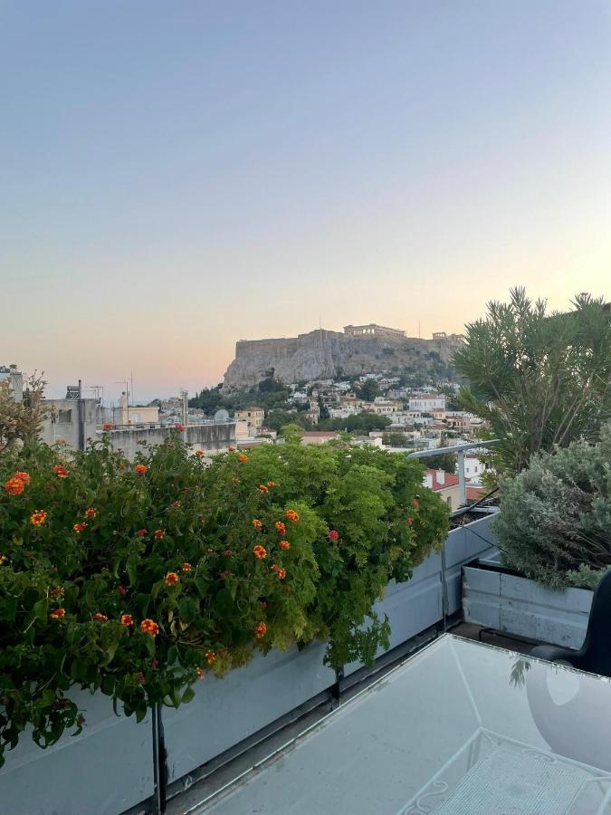 Stunning Studio With Acropolis And Parthenon View Apartment Athens Ngoại thất bức ảnh