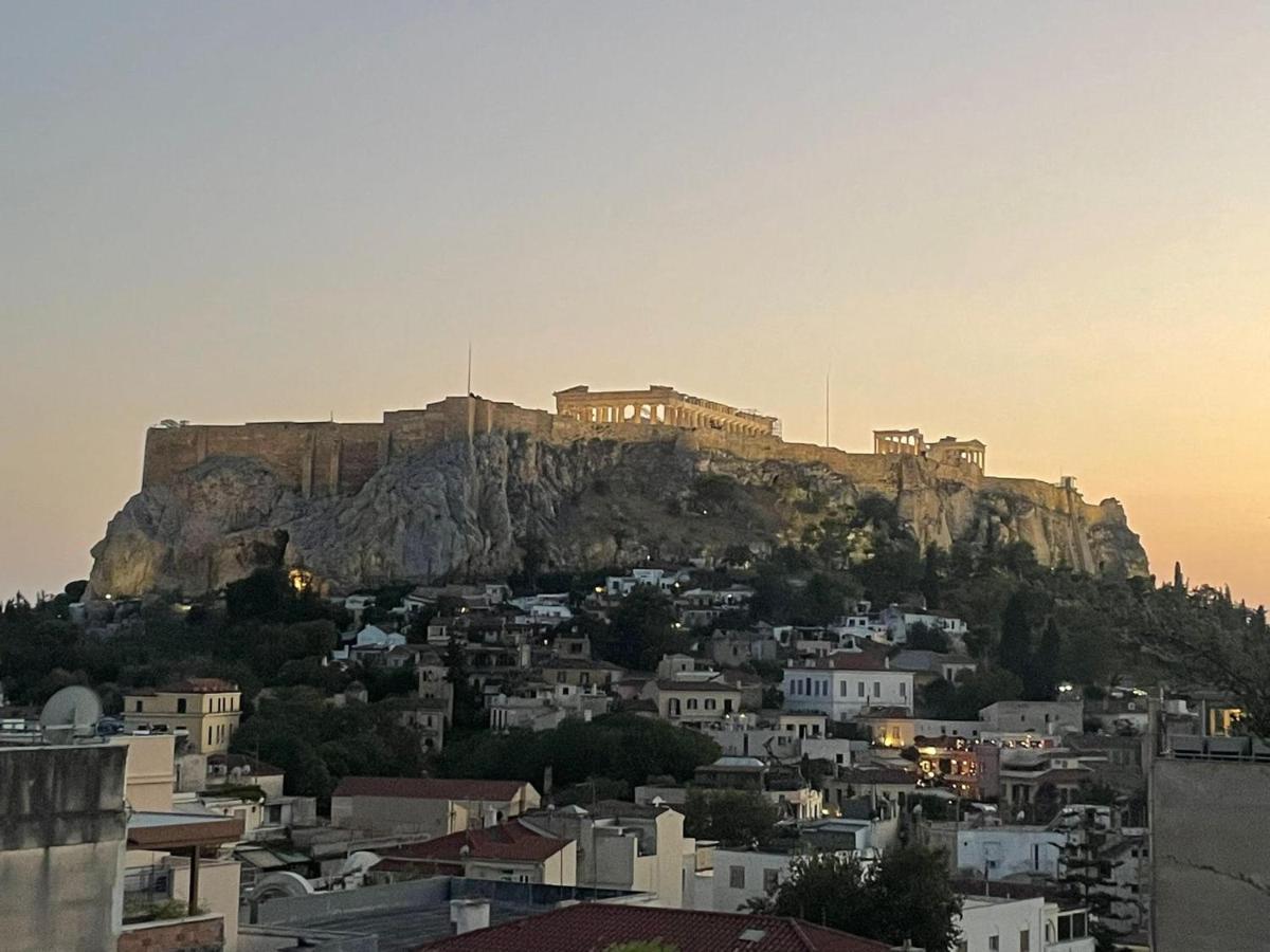 Stunning Studio With Acropolis And Parthenon View Apartment Athens Ngoại thất bức ảnh